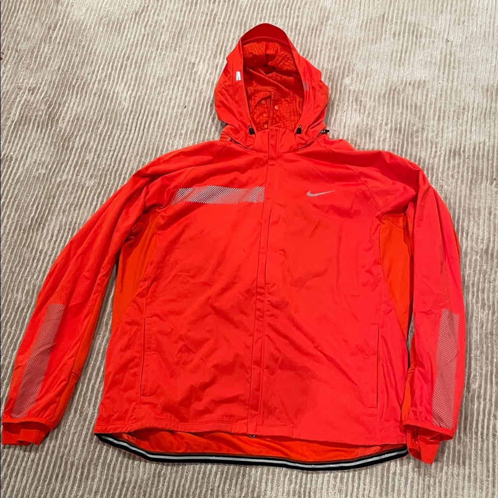 Nike Men's Vibrant orange Windbreaker w detachable hoodie